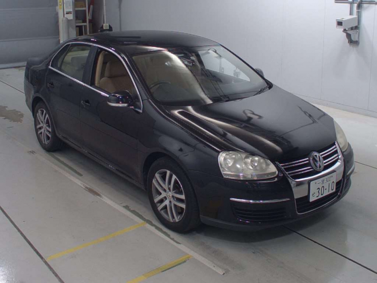 VOLKSWAGEN JETTA