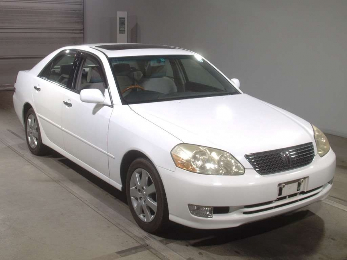 TOYOTA MARK II